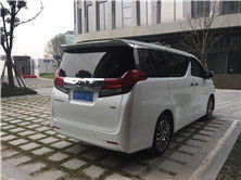 尊享出行新選擇 上海安致汽車租賃7座豐田埃爾法商務車租賃服務解析